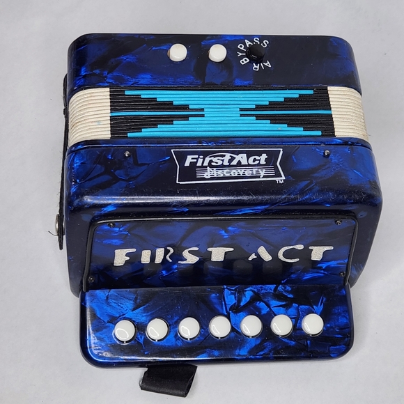 First Act Discovery Accordion Toy Royal Blue Sparkle - Picture 2 of 4